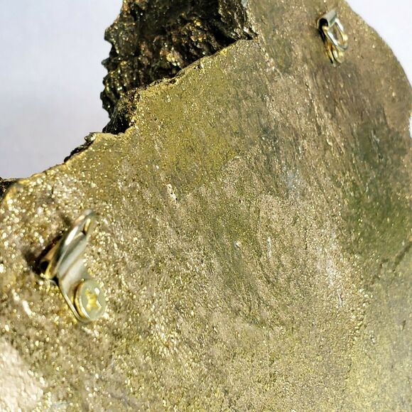 Gold Nativity Manger Stable Scene Figurine Wall hanging Vintage Christmas Avon?? - Picture 7 of 10